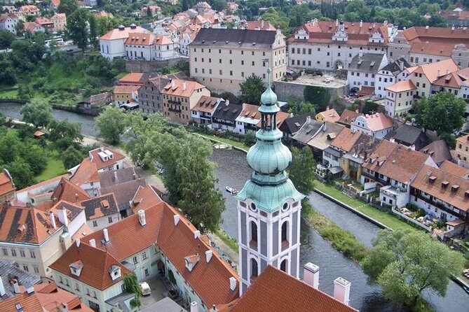 Cesky Krumlov Old Town Private Walking Tour - What the Tour Includes and Excludes