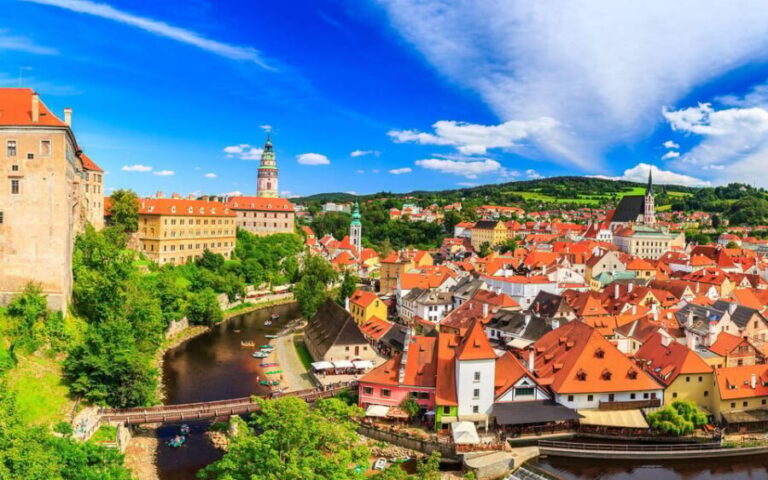 Cesky Krumlov Private Day Trip from Prague - Who Should Consider This Tour?