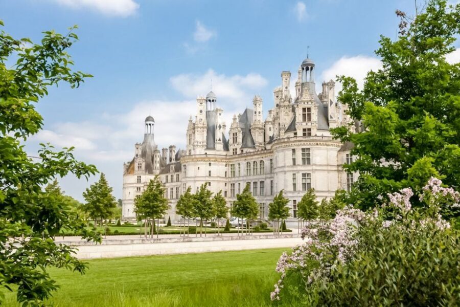 Chambord: Private Guided Tour of the Castle + Reserved Entry - In-Depth Look at the Chambord Private Guided Tour