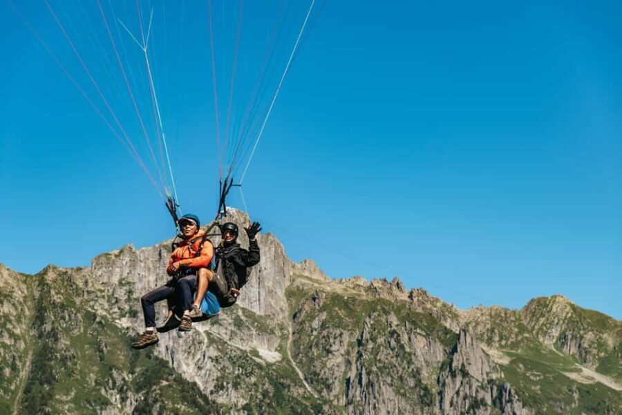 Chamonix: Tandem Paragliding Flight - Who Should Consider This Experience?