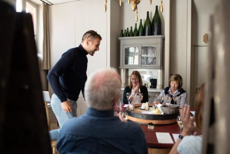 Champagne: Champagne Tasting Class with Lunch - Additional Details & Practical Tips