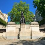 Changing of the Guard and Buckingham Palace Entry Ticket - The Practicalities