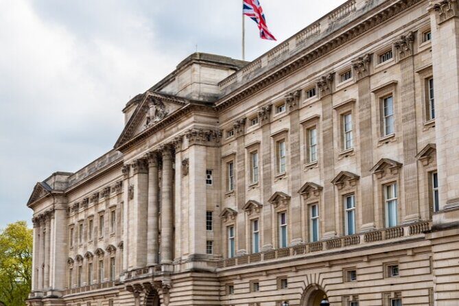 Changing of the Guard & Royal London Small-Group Walking Tour - What Makes This Tour Stand Out?