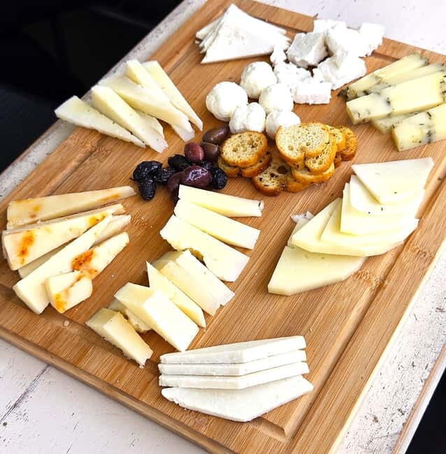Chania: Morning Bites & Market Delights Food Tour - Practical Details