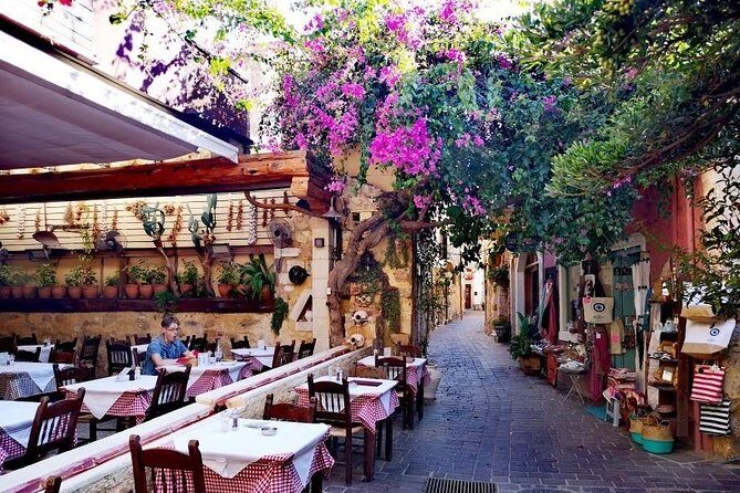 Chania Old Town Private Tour with pick up (price per group of 6) - Wrapping It Up