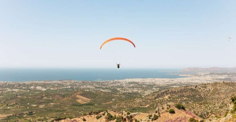 Chania: Paragliding Tandem Flight - The Run and Takeoff