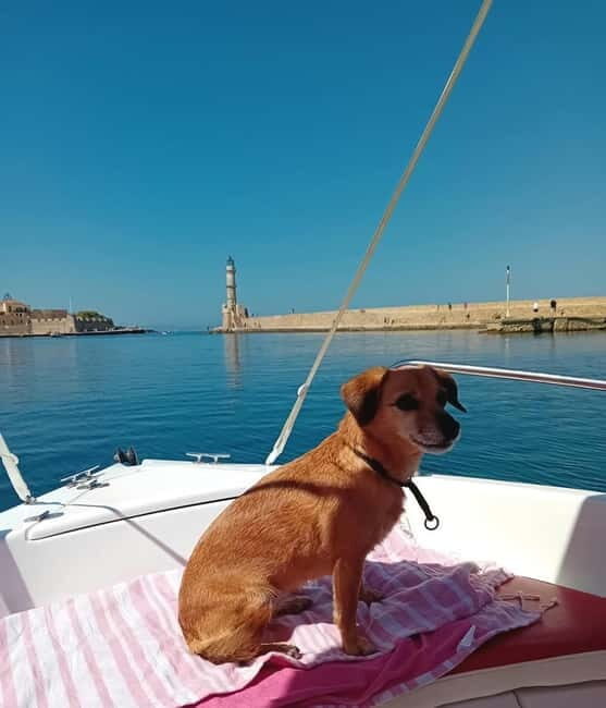Chania: Self-Drive Boat and another with Skiper 7.50 m - Authentic, Uncrowded, and Fun: The Real Benefits