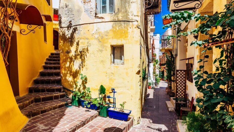 Chania Walking Food And Wine Night Tour - Who Should Consider This Tour?