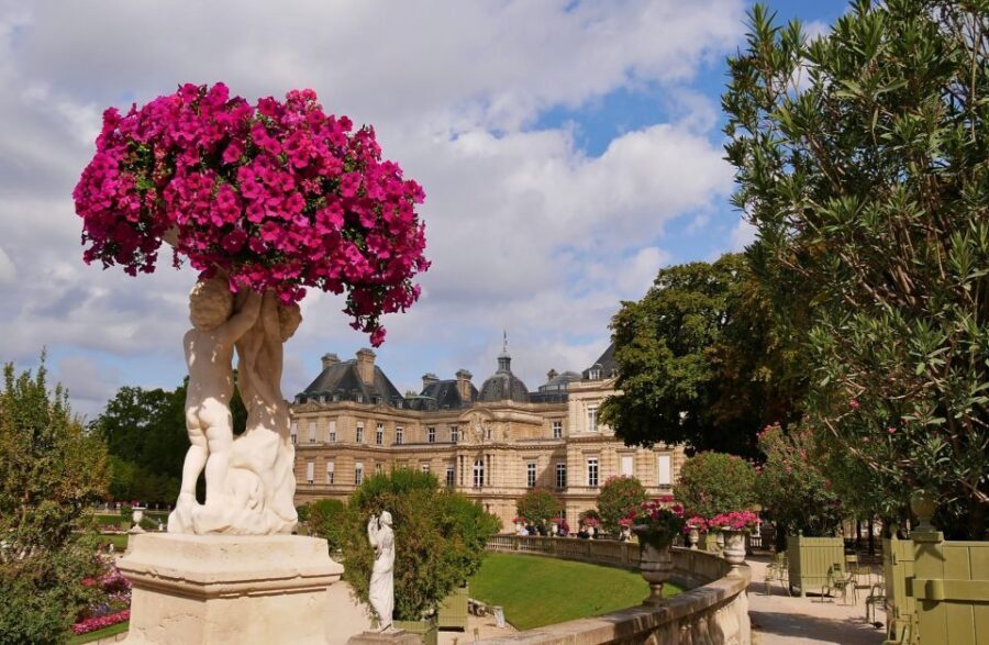 Chapel of Our Lady of the Miraculous Medal Paris Guided Tour - Who This Tour Is Best For