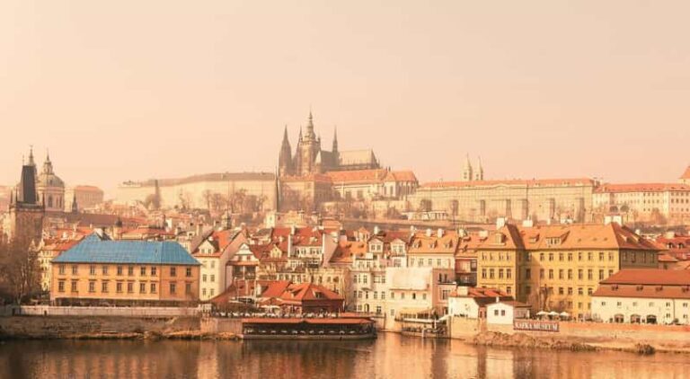 Charles Bridge and Prague Castle Walking Tour - What Travelers Say