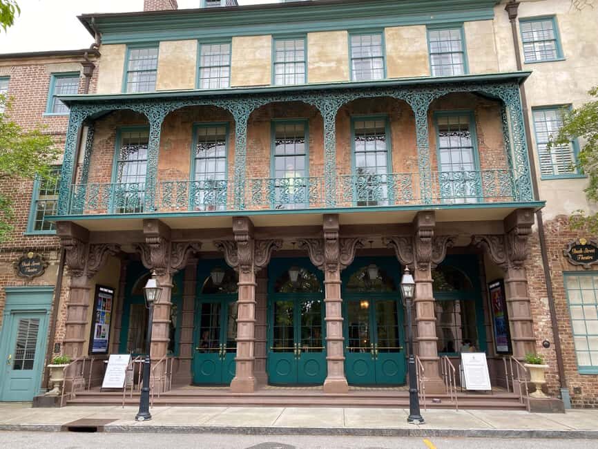 Charleston: Beauty & Tragedy Historic Walking Tour - Who Will Enjoy This Tour?
