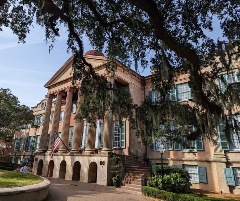 Charleston: Historic District & Plantation VIP Private Tour - The Charleston Waterfront & Genteel Neighborhoods