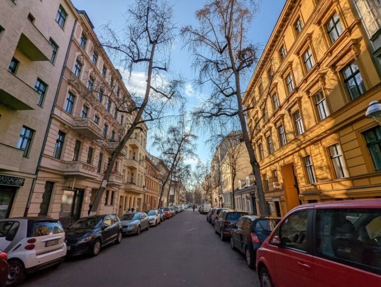 Charlottenburg: 2-Hour City Walking Tour - Exploring Charlottenburg: What This Tour Offers