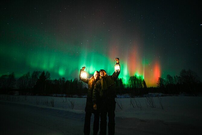 Chasing the auroras guaranteed tour with professional photography - What You Can Expect on This Aurora Hunt
