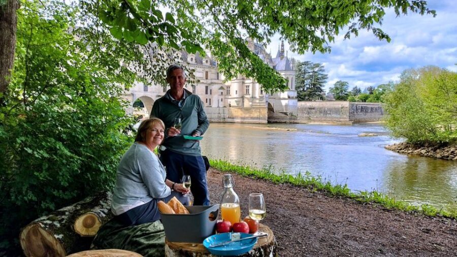 Chenonceau: guided ebike ride and wine & cheese picnic lunch - The Experience in Detail: What to Expect