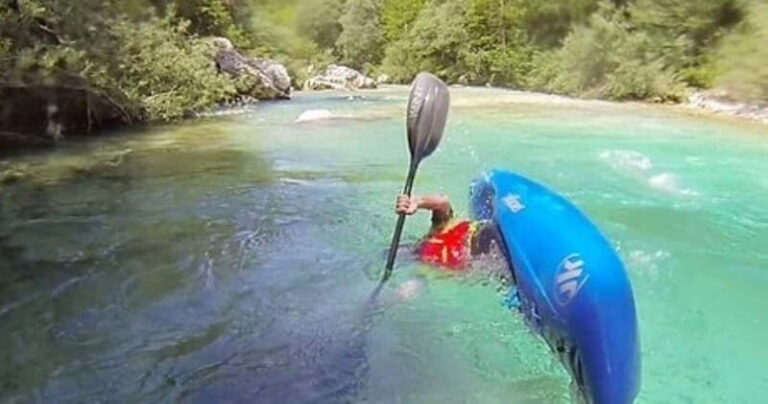 Chester: Kayak Rolling Clinic on the River Dee - An In-Depth Look at the Chester Kayak Rolling Clinic