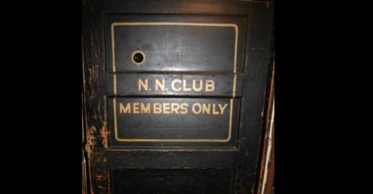 Chicago: 3-Hour Private Speakeasy Cocktail VIP Tour - Authenticity & Unique Locations