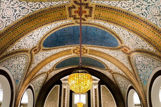 Chicago Architecture and True Crime History Tour