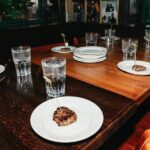 Chicago: Gangsters and Food Tasting Walking Tour - Why This Tour Works