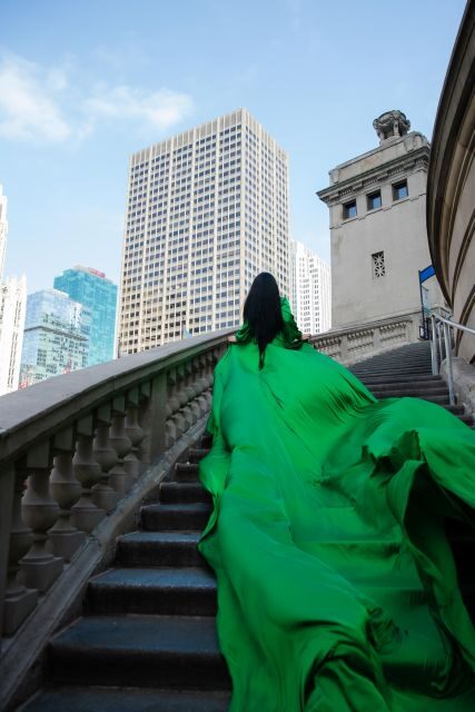 Chicago Luxury Flying Dress Photoshoot - An In-Depth Look at the Chicago Luxury Flying Dress Photoshoot