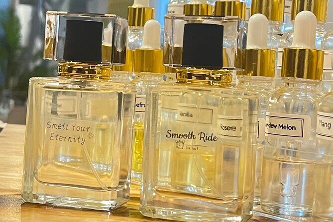 Chicago Perfume Making Classes on Magnificent Mile - What’s Included and What’s Not