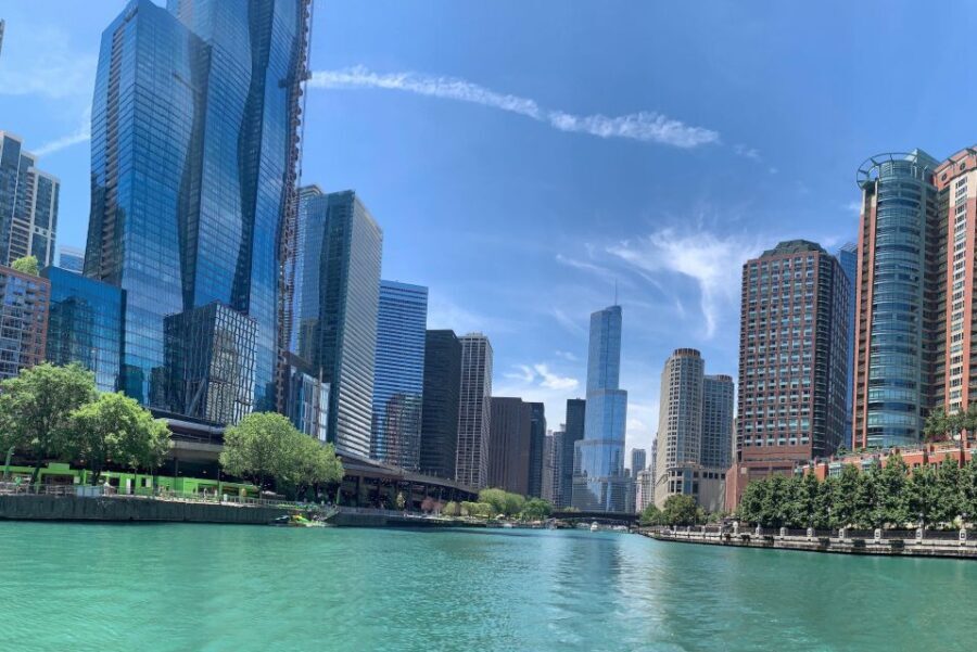 Chicago River: 1.5-Hour Guided Architecture Cruise - Who Should Consider This Tour?