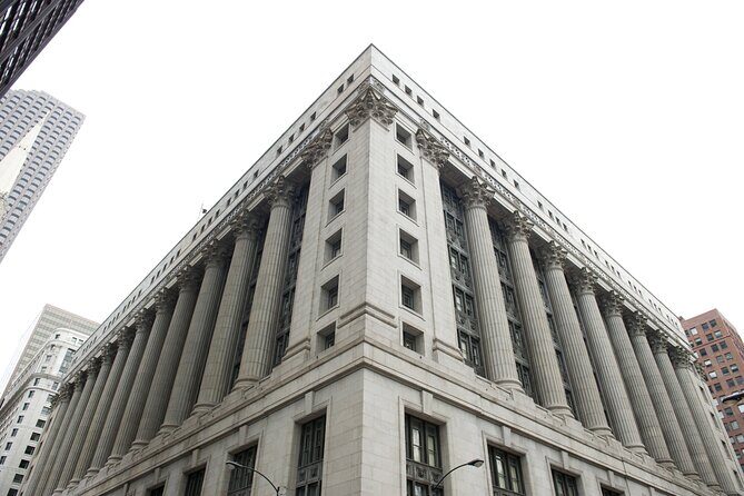 Chicago's Dark Side Self-Guided Smartphone Walking Tour - The Sum Up