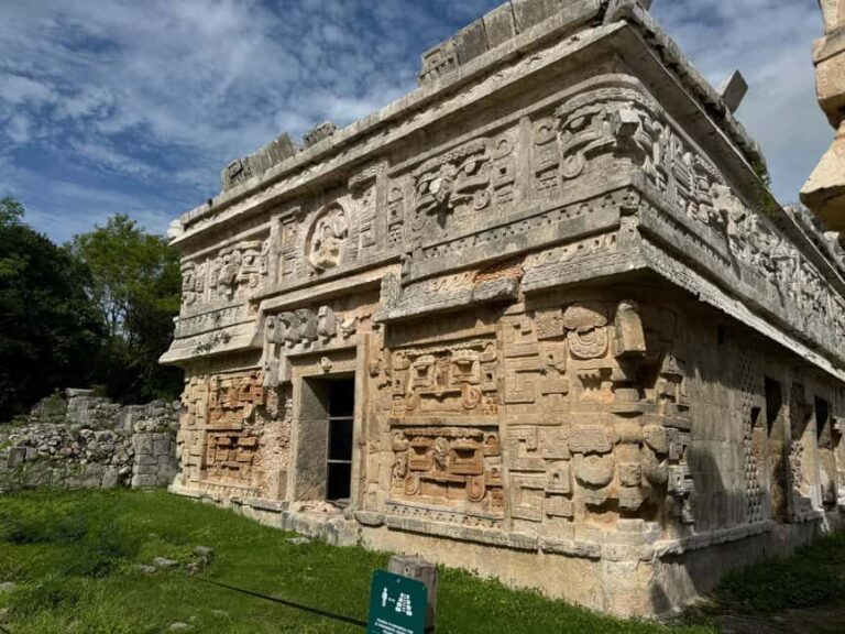 Chichen Itza: Private tour (Lunch in Valladolid & Cenote) - The Journey Begins: From Hotel to Mayan Wonder