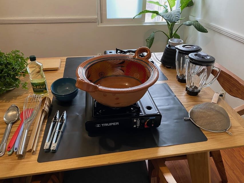 Chile en Nogada: Mexico's Decadent Independence Day Dish - A Deep Dive into the Experience