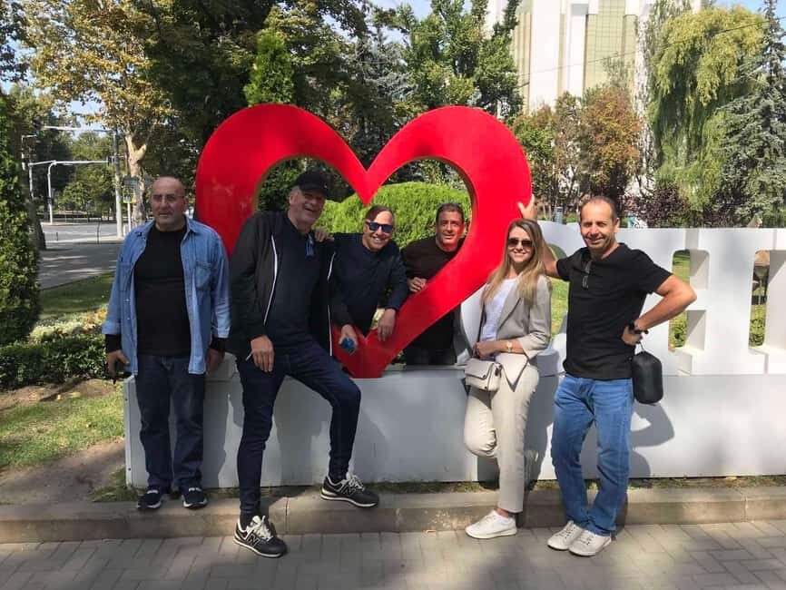 Chisinau: Highlights Tour with Wine Tasting - The Wine & Food Experience