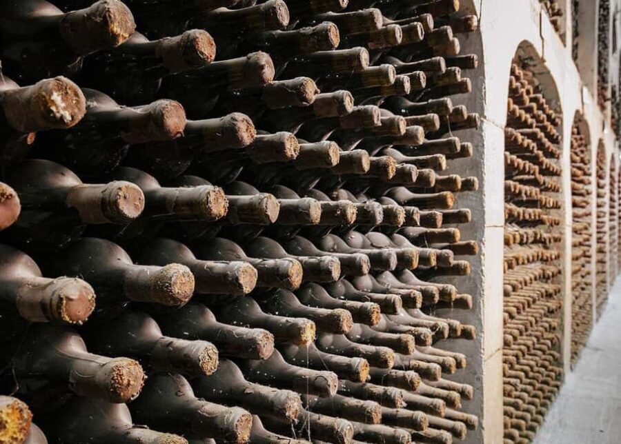 Chisinau: Milestii Mici Winery Tour with 3 Tastings - Exploring the Heart of Moldovan Winemaking: The Milestii Mici Experience