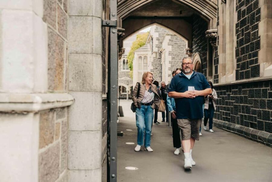 Christchurch City Top Spots Half Day Tour(Small Group Tour) - Key Points