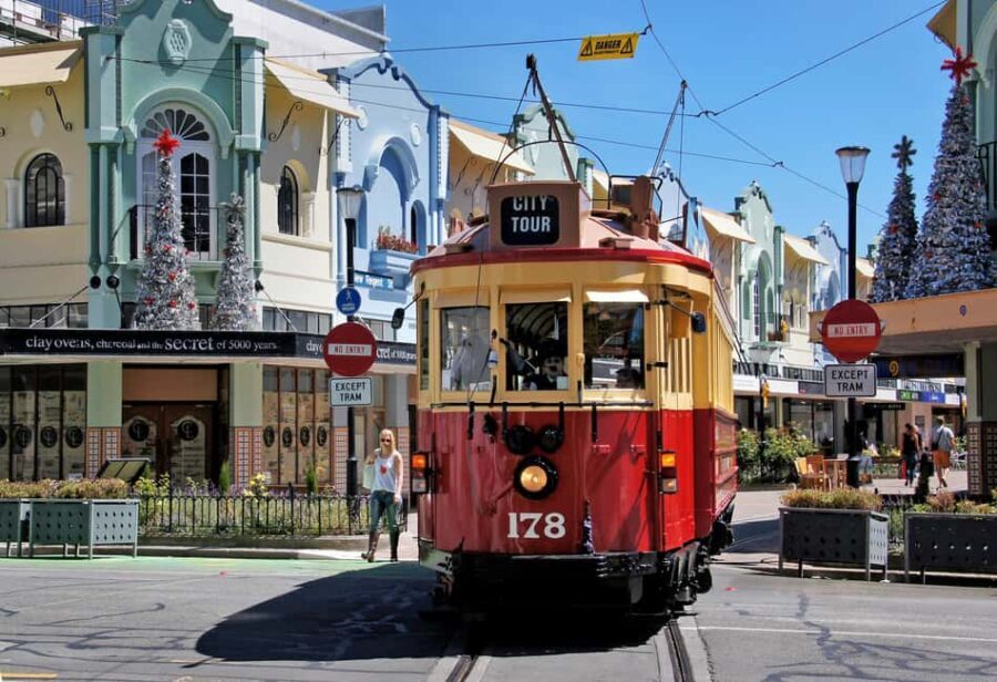 Christchurch: Private Full-Day City Tour - Who Should Consider This Tour?