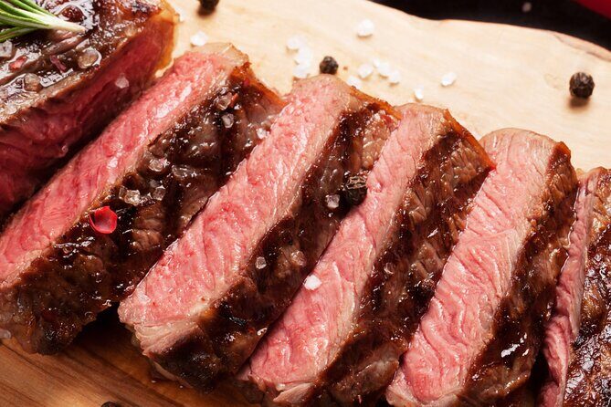 Christmas Day Dinner Cruise on Sydney Harbour - A Detailed Look at the Christmas Dinner Cruise