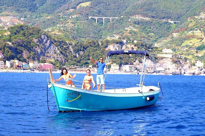 Cinque Terre by the sea with local wine - What to Expect Onboard