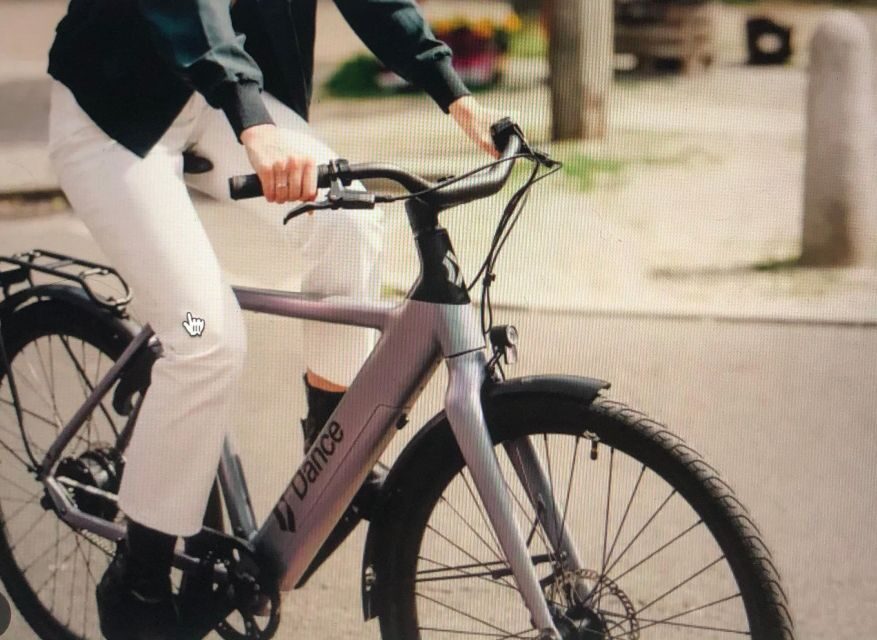 City E-Bike tour of 2.5 hours - The Itinerary in Detail