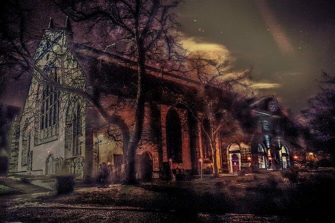 City of the Dead Haunted Graveyard Tour - Who Should Join This Tour?
