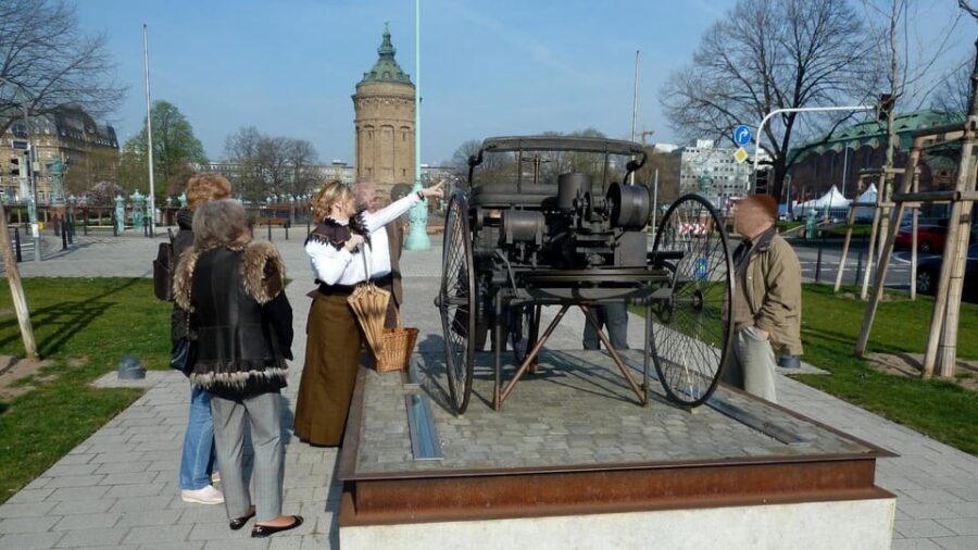 City tour Mannheim: With Bertha Benz through the city of inventors - costume tour - A Deep Dive into the Mannheim: With Bertha Benz Tour