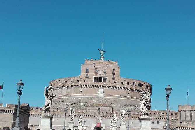 City walk through Spanish steps, Trevi fountain, Pantheon, Navona, Angel Castle - Practical Tips for Your Tour