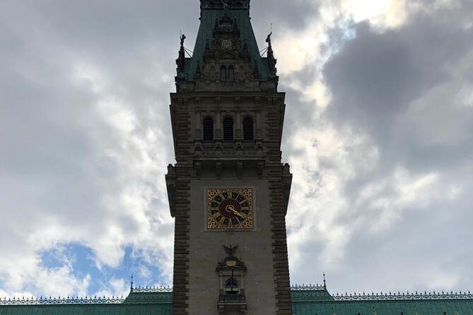 Citybeering - Walk with funny and interesting stories while having local beers - An In-Depth Look at the Hamburg Citybeering Tour