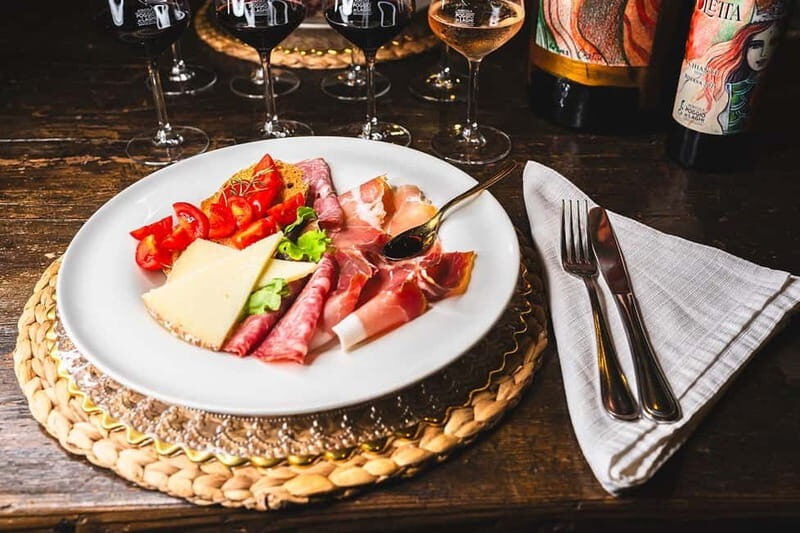 Classic: Tasting of Wines, Oils & Vinegars - A Closer Look at the Experience