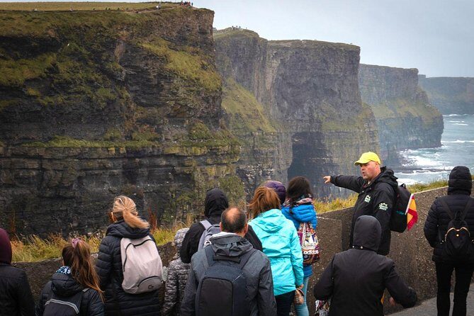 Cliffs Of Moher Tour In Spanish - Practical Details and Considerations