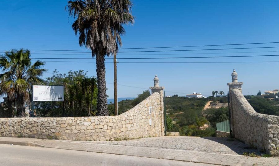 Cliffside Horseback Riding in the Algarve - Practical Information and Tips