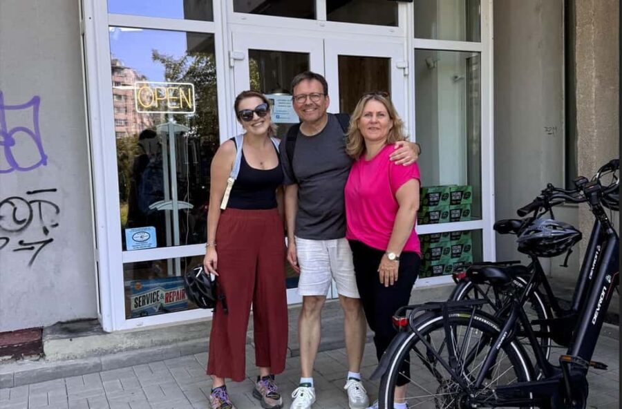 Cluj: Electric Bike Tour with Local Guide - The Value of a Guided Electric Bike Tour