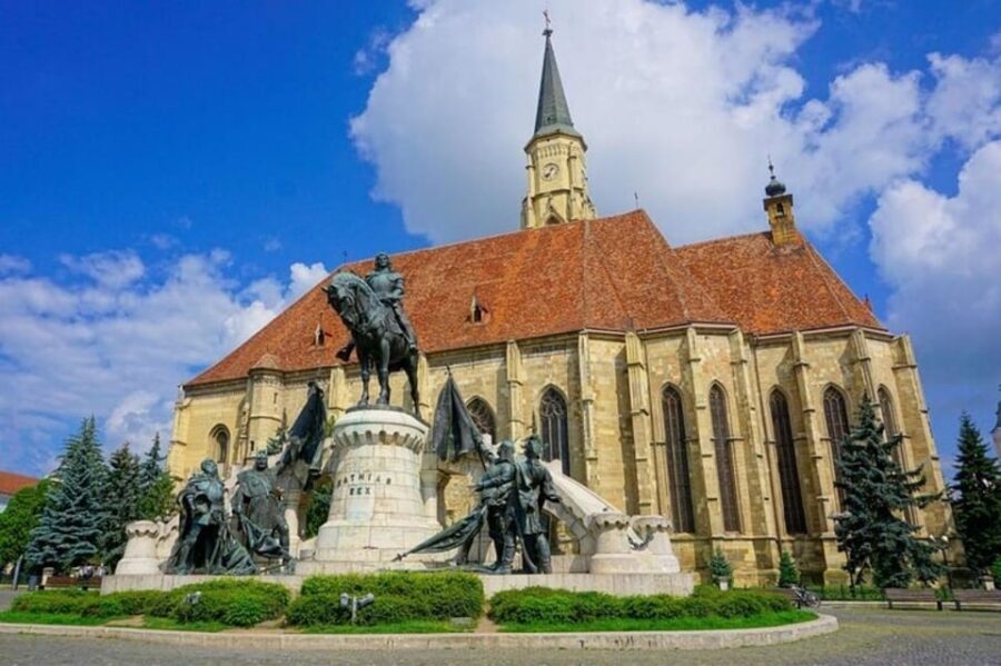 Cluj : Must-See Attractions Walking Tour - Practical Details and What to Expect