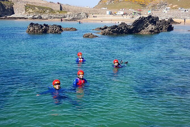Coasteering (Cliff Jumping, Scrambling, Wild Swimming) on Anglesey - A Detailed Look at the Anglesey Coasteering Experience