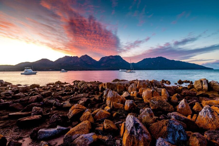 Coles Bay: Wineglass Bay Adults-Only Cruise with Lunch - The Itinerary: What Makes the Trip Special
