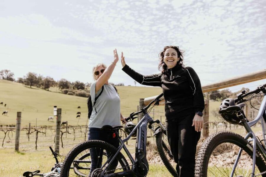 Collie: E-Bikes and Gourmet Delights - Practical Details and Considerations