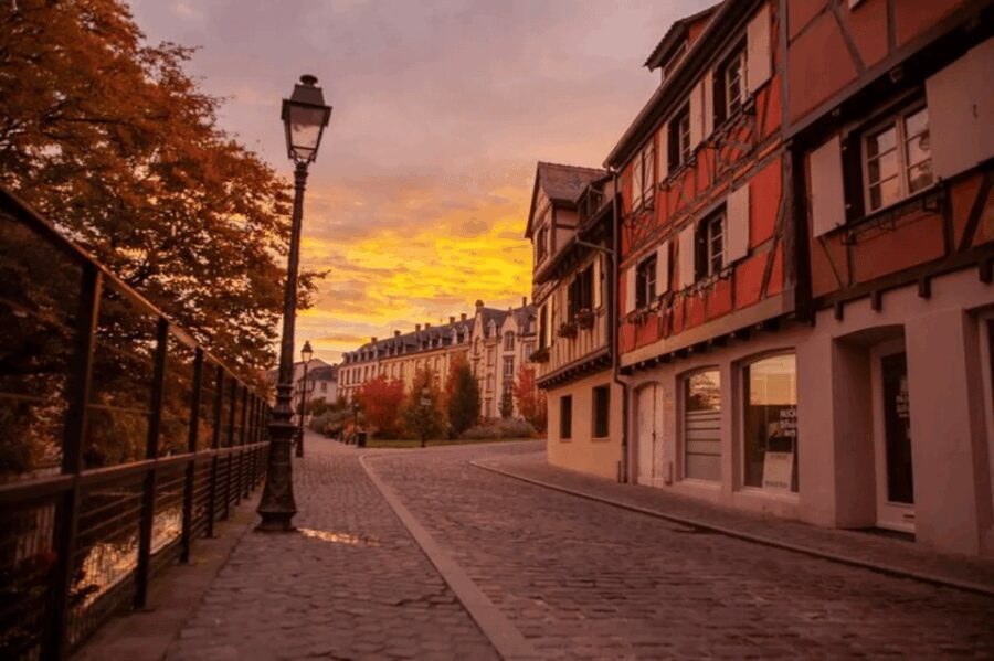 Colmar: Christmas Market and City Highlights Walking Tour - A Closer Look at the Tour