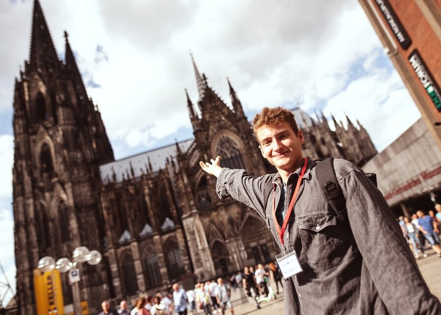 Cologne: Brewery Tour with 3 Kölsch Beer Tastings - Exploring Cologne’s Brewing Roots